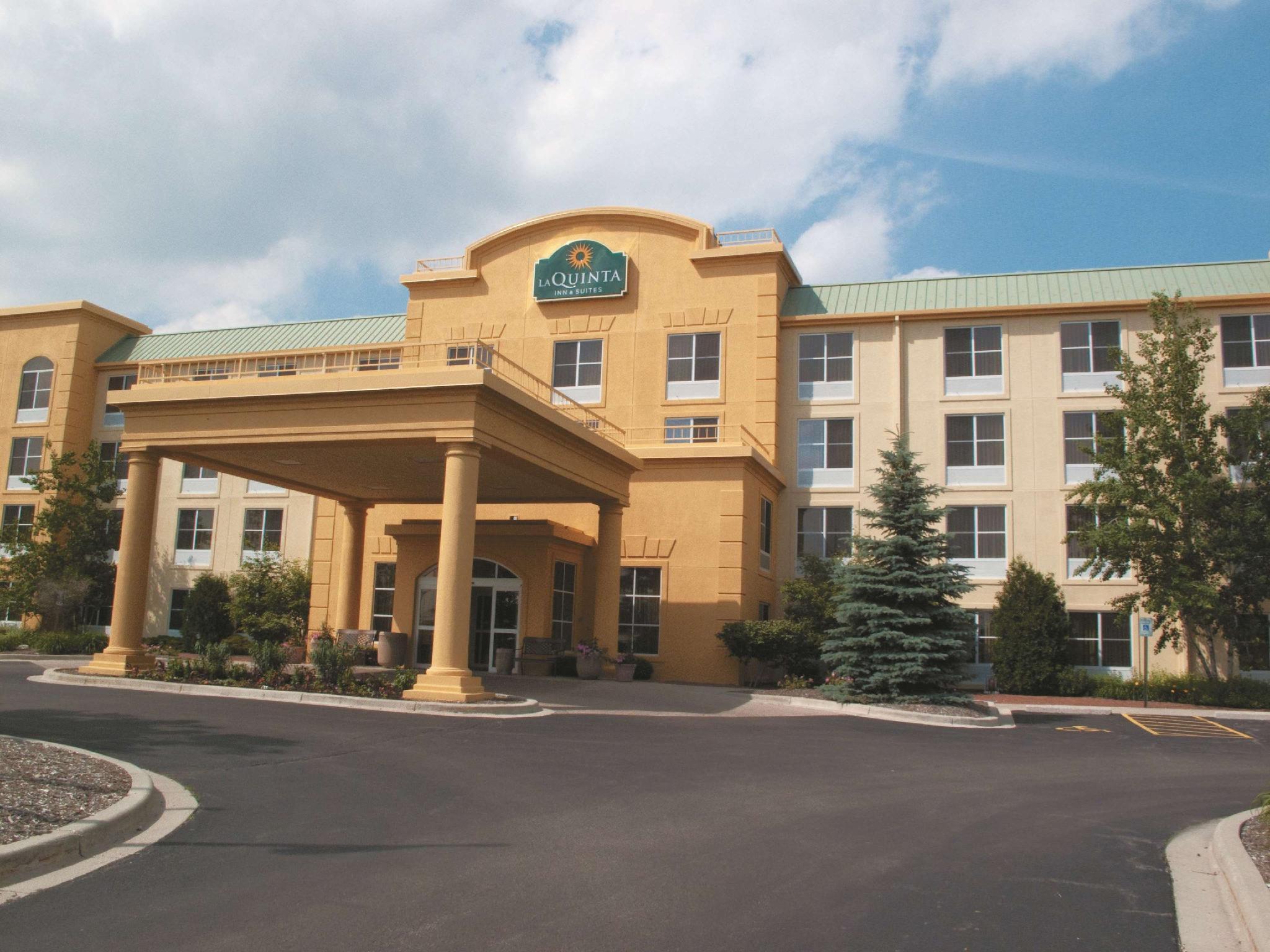 La Quinta By Wyndham Milwaukee Sw New Berlin Hotel Buitenkant foto