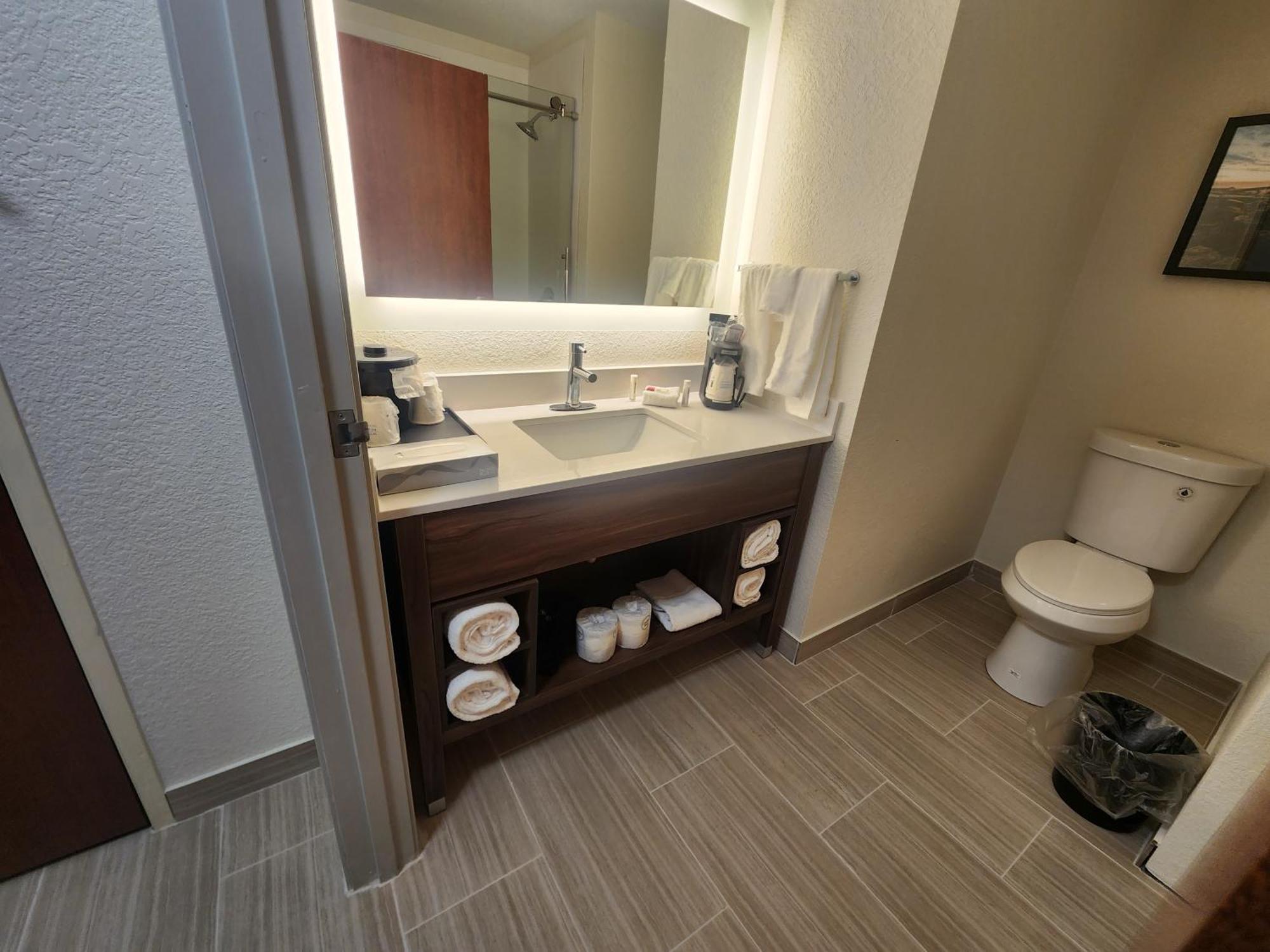 La Quinta By Wyndham Milwaukee Sw New Berlin Hotel Buitenkant foto