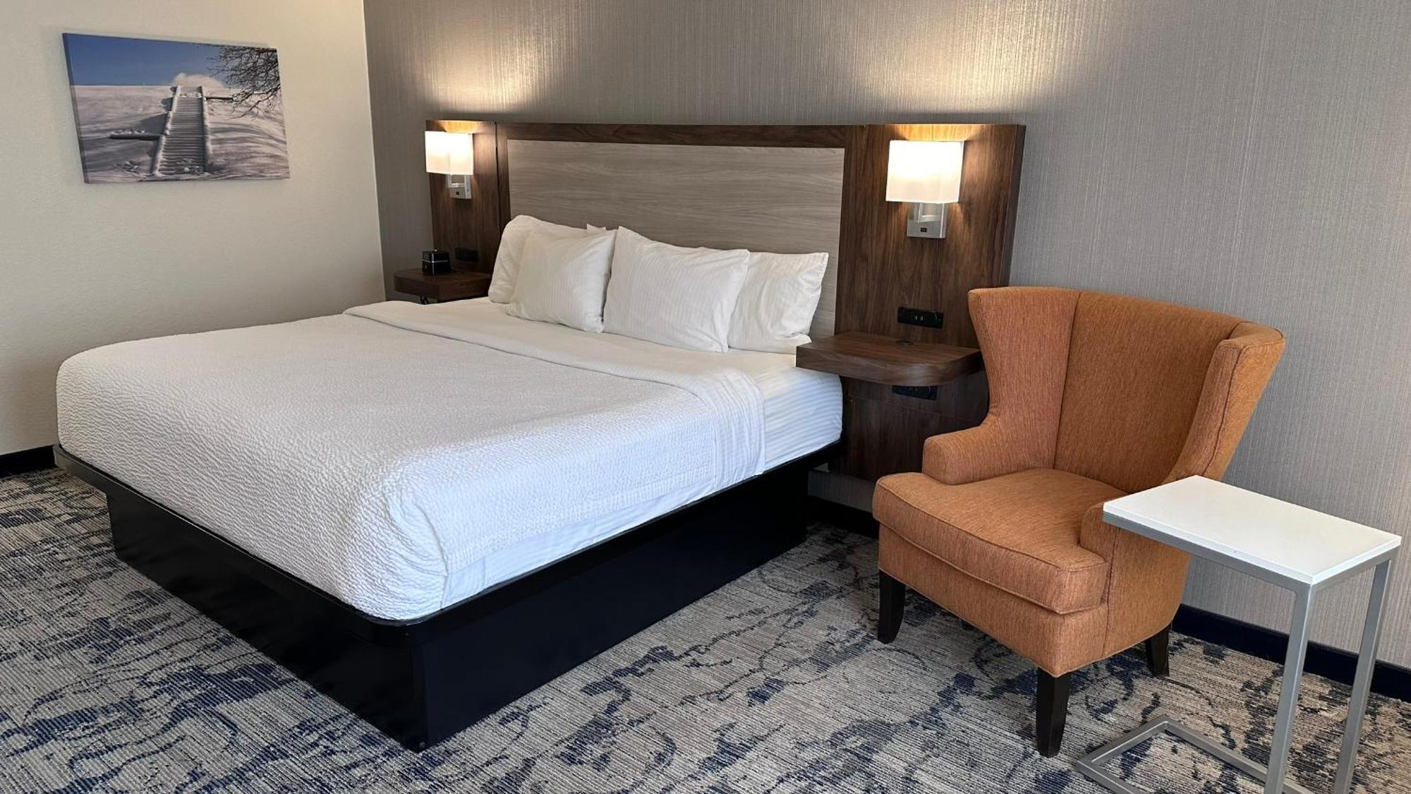 La Quinta By Wyndham Milwaukee Sw New Berlin Hotel Buitenkant foto