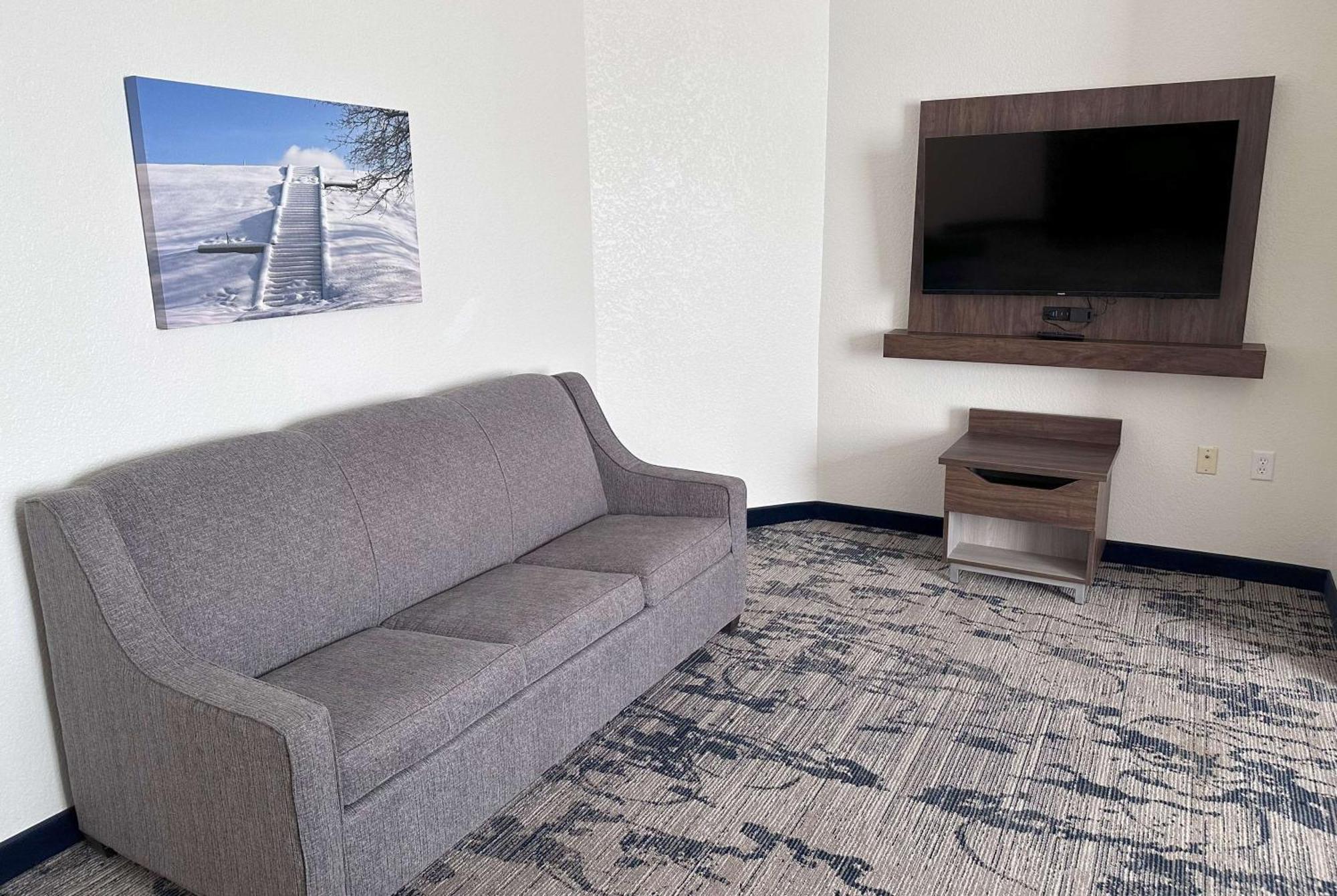 La Quinta By Wyndham Milwaukee Sw New Berlin Hotel Buitenkant foto